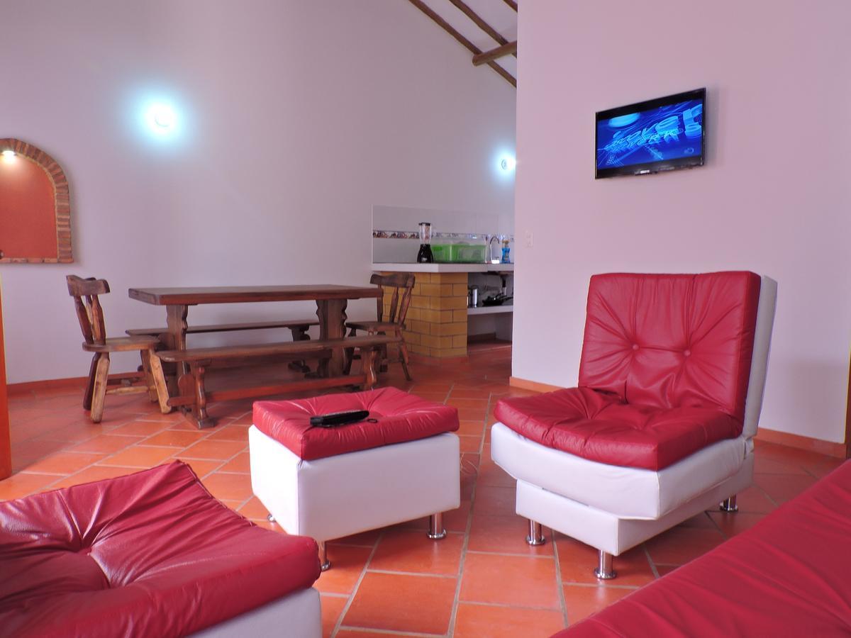 Apartahotel La Gran Familia Villa de Leyva Szoba fotó