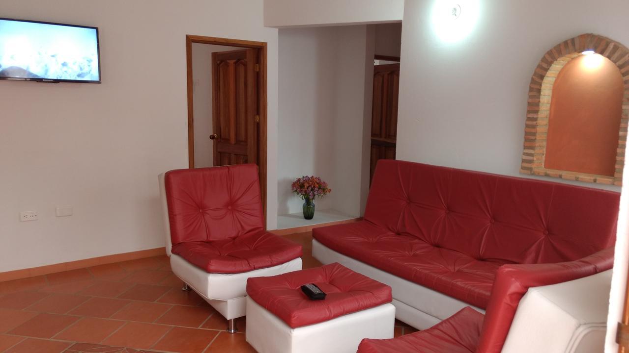 Apartahotel La Gran Familia Villa de Leyva Kültér fotó