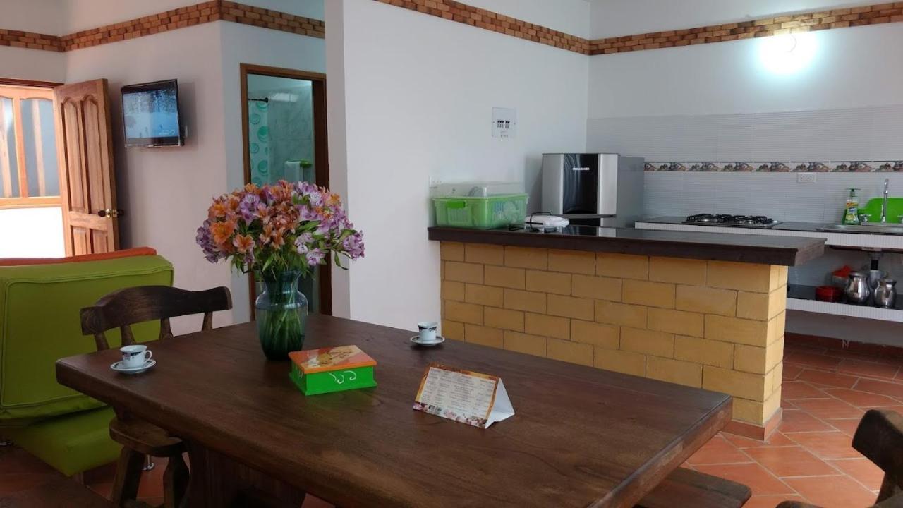 Apartahotel La Gran Familia Villa de Leyva Kültér fotó